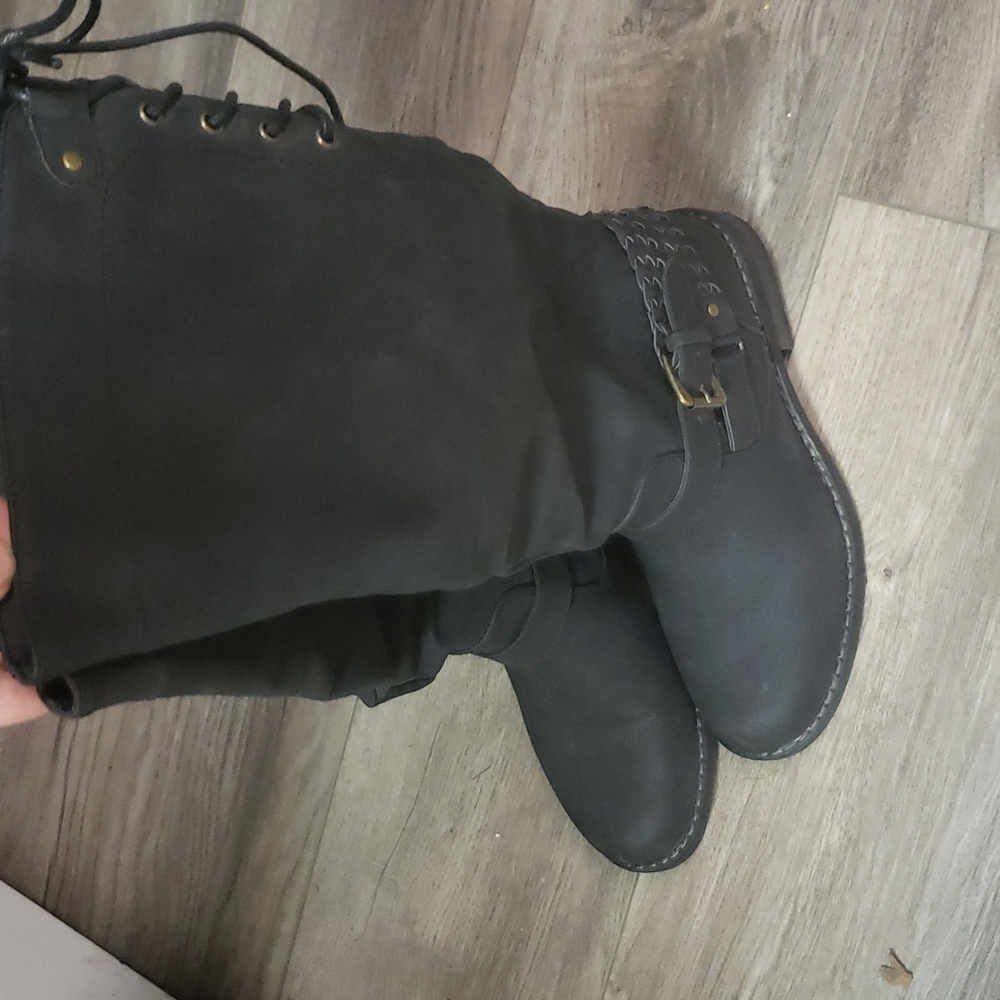 Black Tall Boots